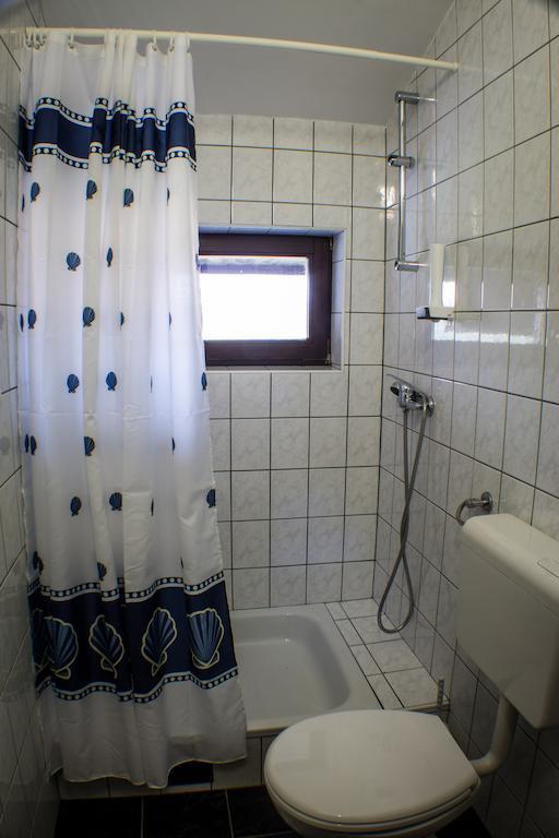 Restaurant Rooms Pino Slunj Rum bild